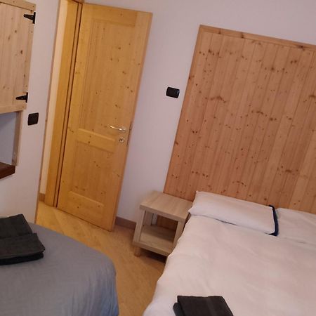 La Casa Di Siro Apartment Caderzone Bagian luar foto
