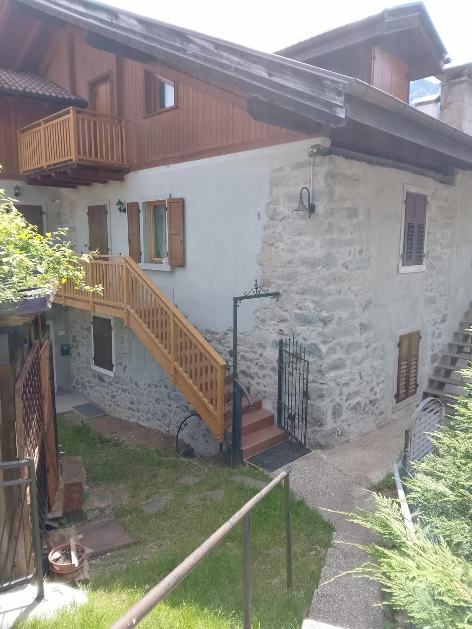 La Casa Di Siro Apartment Caderzone Bagian luar foto